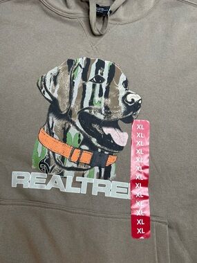 Realtree Hoodie Mens XL NWT Camo Dog Graphic Pullover Hunting Sweatshirt